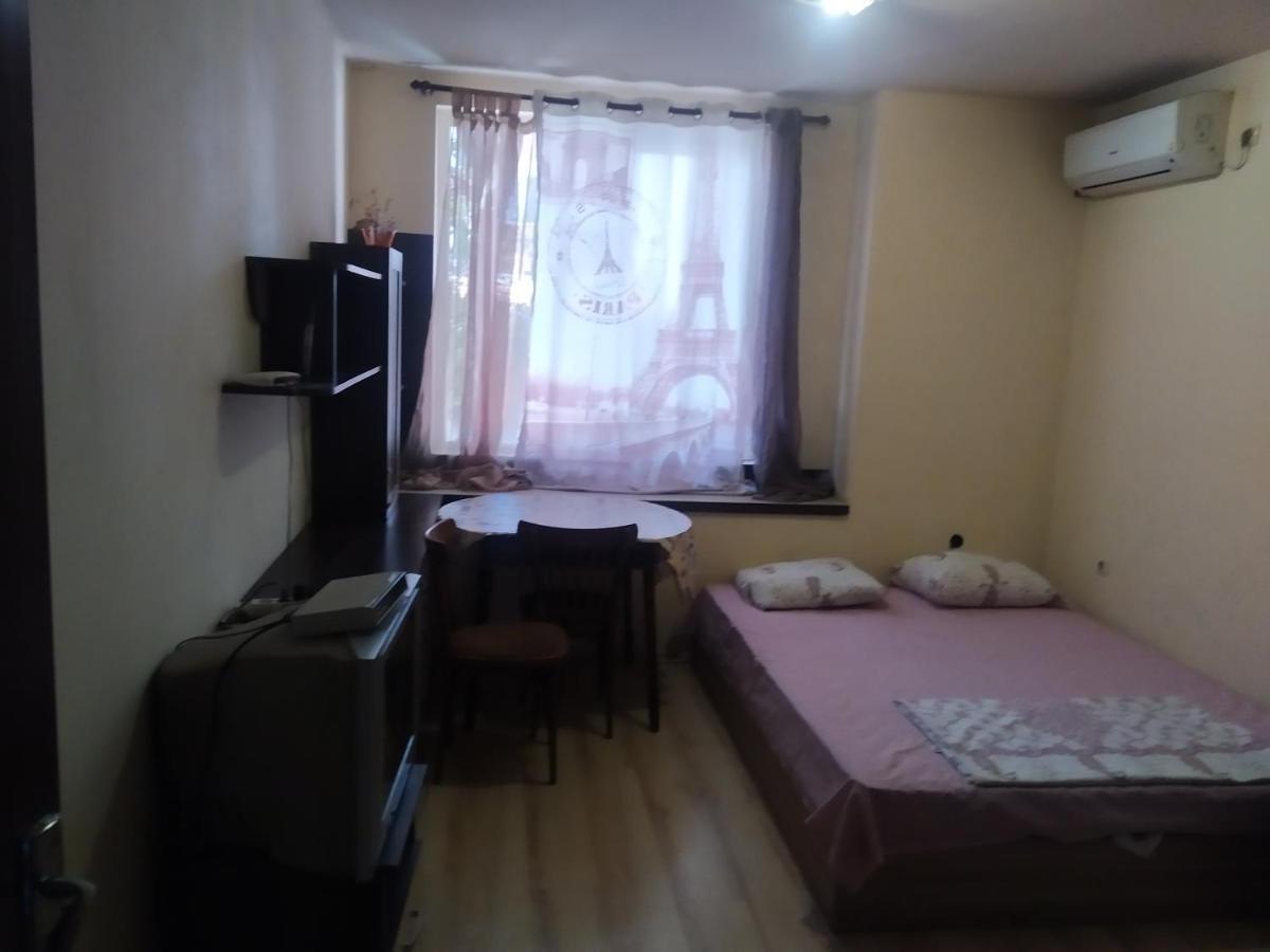 Apartmen Xan Malamir Βάρνα Εξωτερικό φωτογραφία