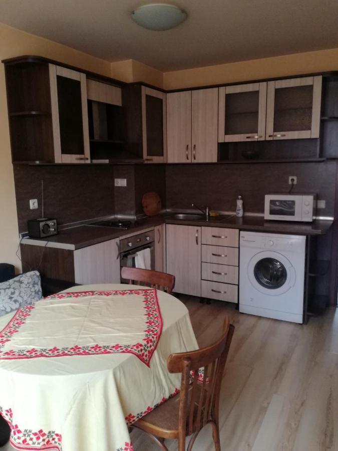 Apartmen Xan Malamir Βάρνα Εξωτερικό φωτογραφία
